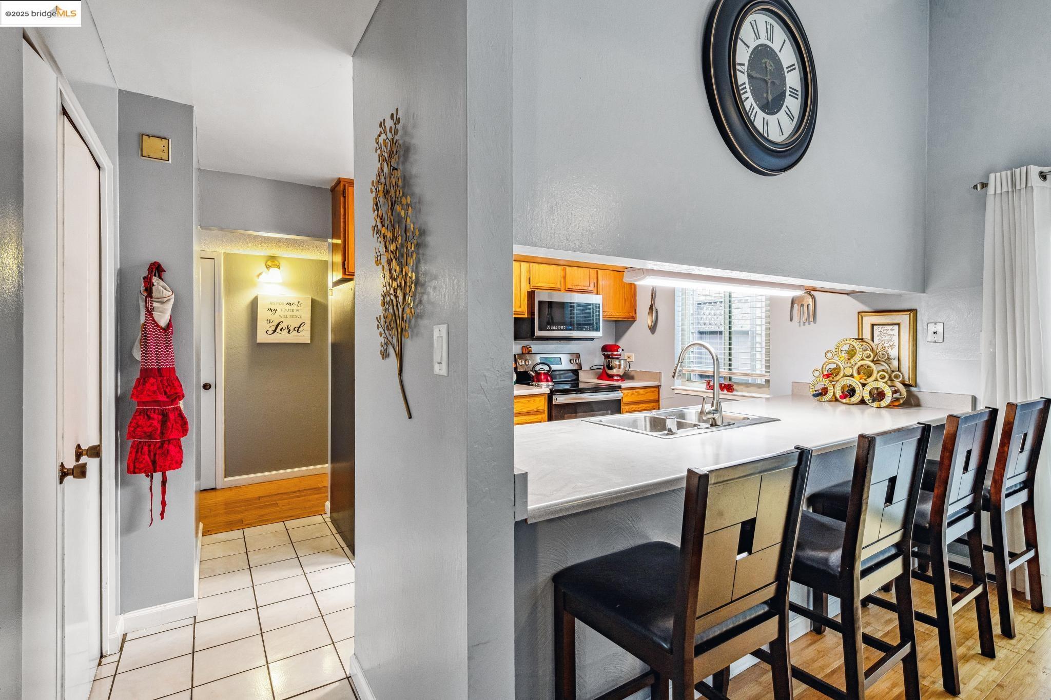 160 Kathy Ellen Dr, Vallejo, California 94591, 2 Bedrooms Bedrooms, 5 Rooms Rooms,2 BathroomsBathrooms,Residential,For Sale,160 Kathy Ellen Dr,41106889