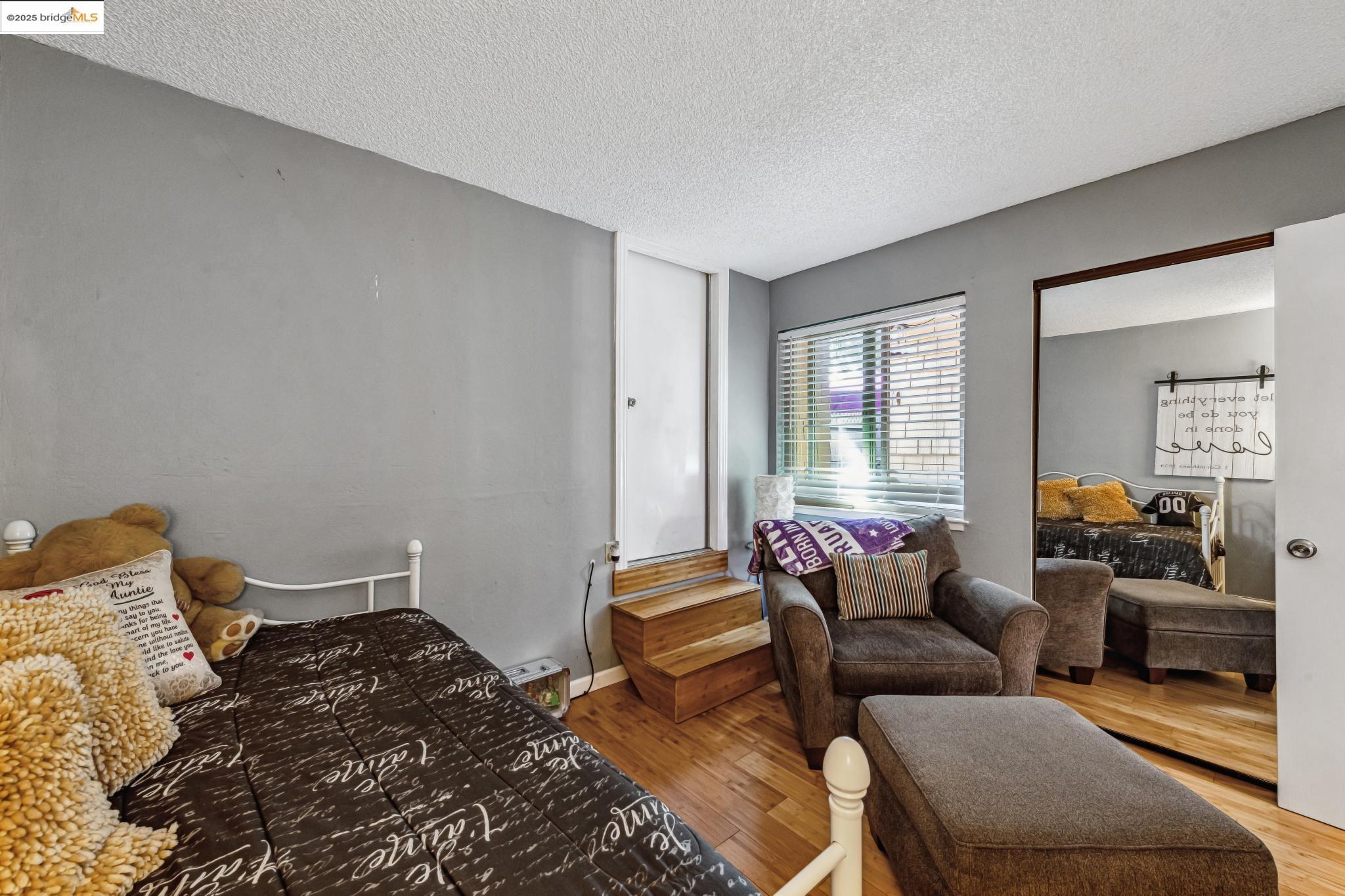 160 Kathy Ellen Dr, Vallejo, California 94591, 2 Bedrooms Bedrooms, 5 Rooms Rooms,2 BathroomsBathrooms,Residential,For Sale,160 Kathy Ellen Dr,41106889