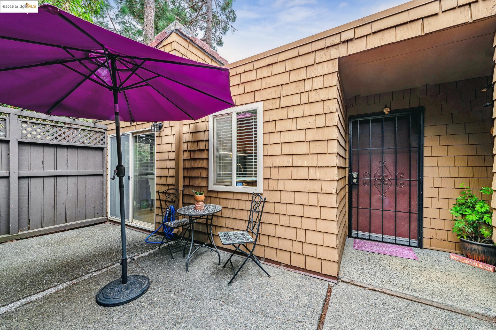 160 Kathy Ellen Dr, Vallejo, California 94591, 2 Bedrooms Bedrooms, 5 Rooms Rooms,2 BathroomsBathrooms,Residential,For Sale,160 Kathy Ellen Dr,41106889