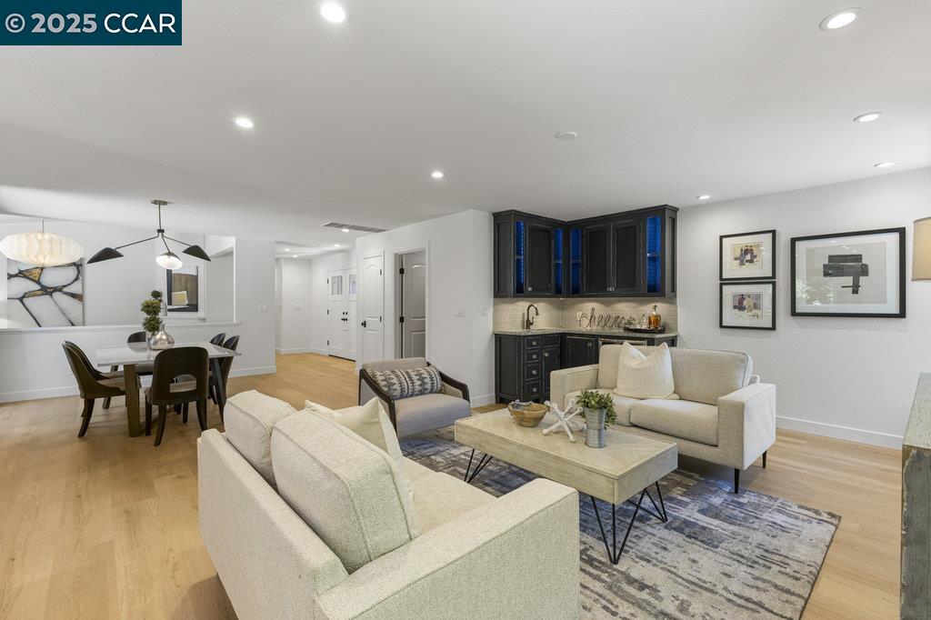 3425 Lanai Dr, San Ramon, California 94582, 5 Bedrooms Bedrooms, 11 Rooms Rooms,4 BathroomsBathrooms,Residential,For Sale,3425 Lanai Dr,41106892