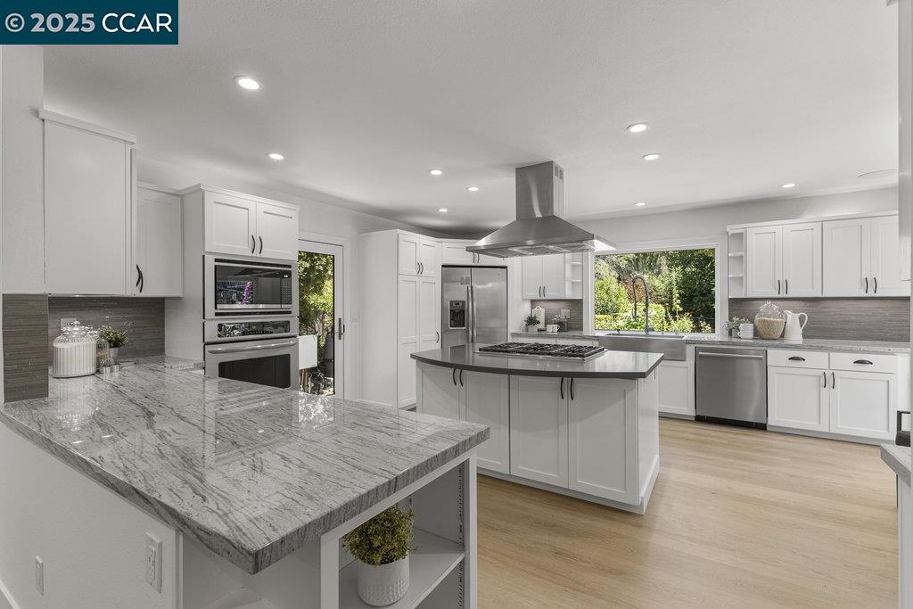 3425 Lanai Dr, San Ramon, California 94582, 5 Bedrooms Bedrooms, 11 Rooms Rooms,4 BathroomsBathrooms,Residential,For Sale,3425 Lanai Dr,41106892
