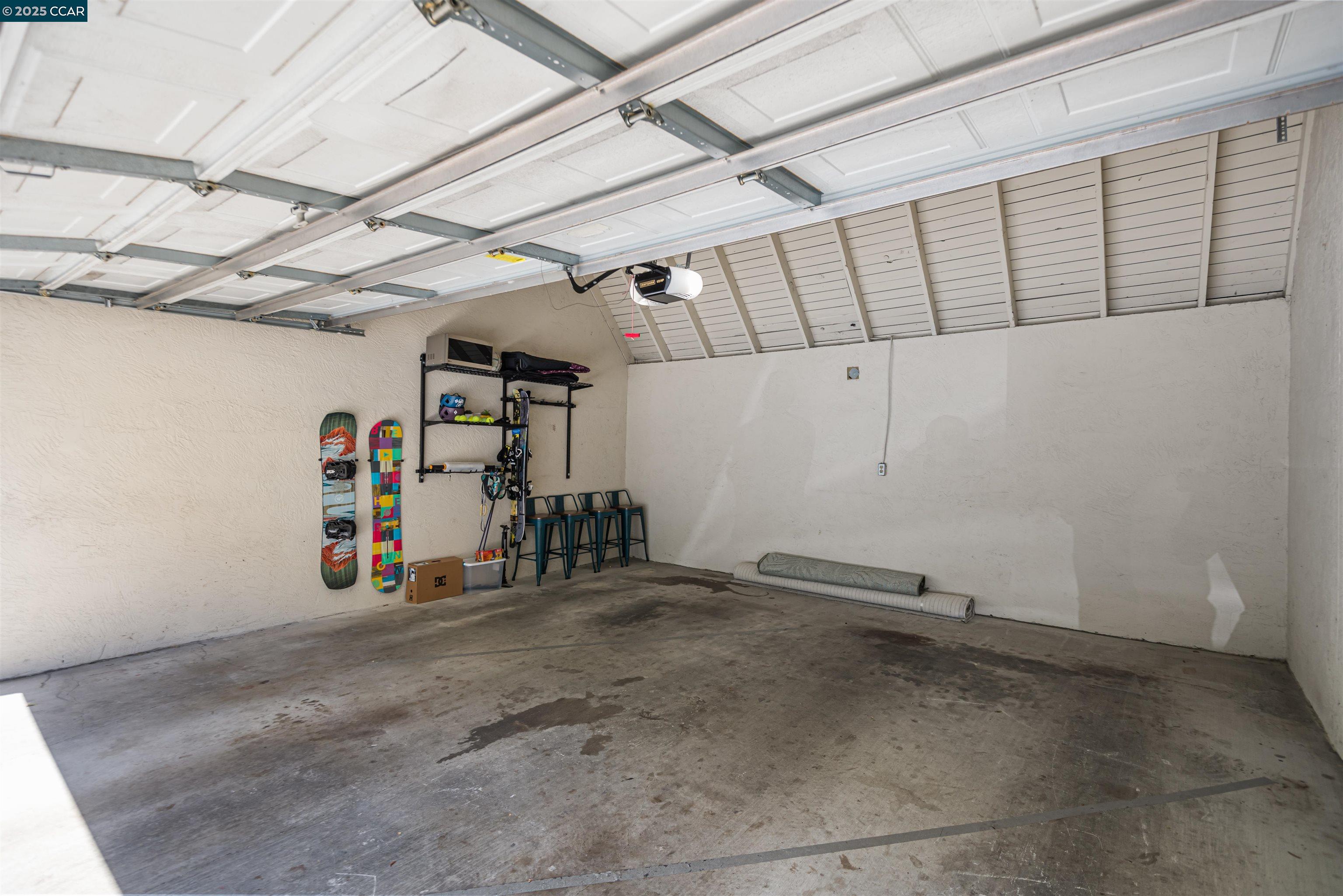 1541 Moraga way, Moraga, California 94556, 3 Bedrooms Bedrooms, 9 Rooms Rooms,2 BathroomsBathrooms,Residential,For Sale,1541 Moraga way,41106896