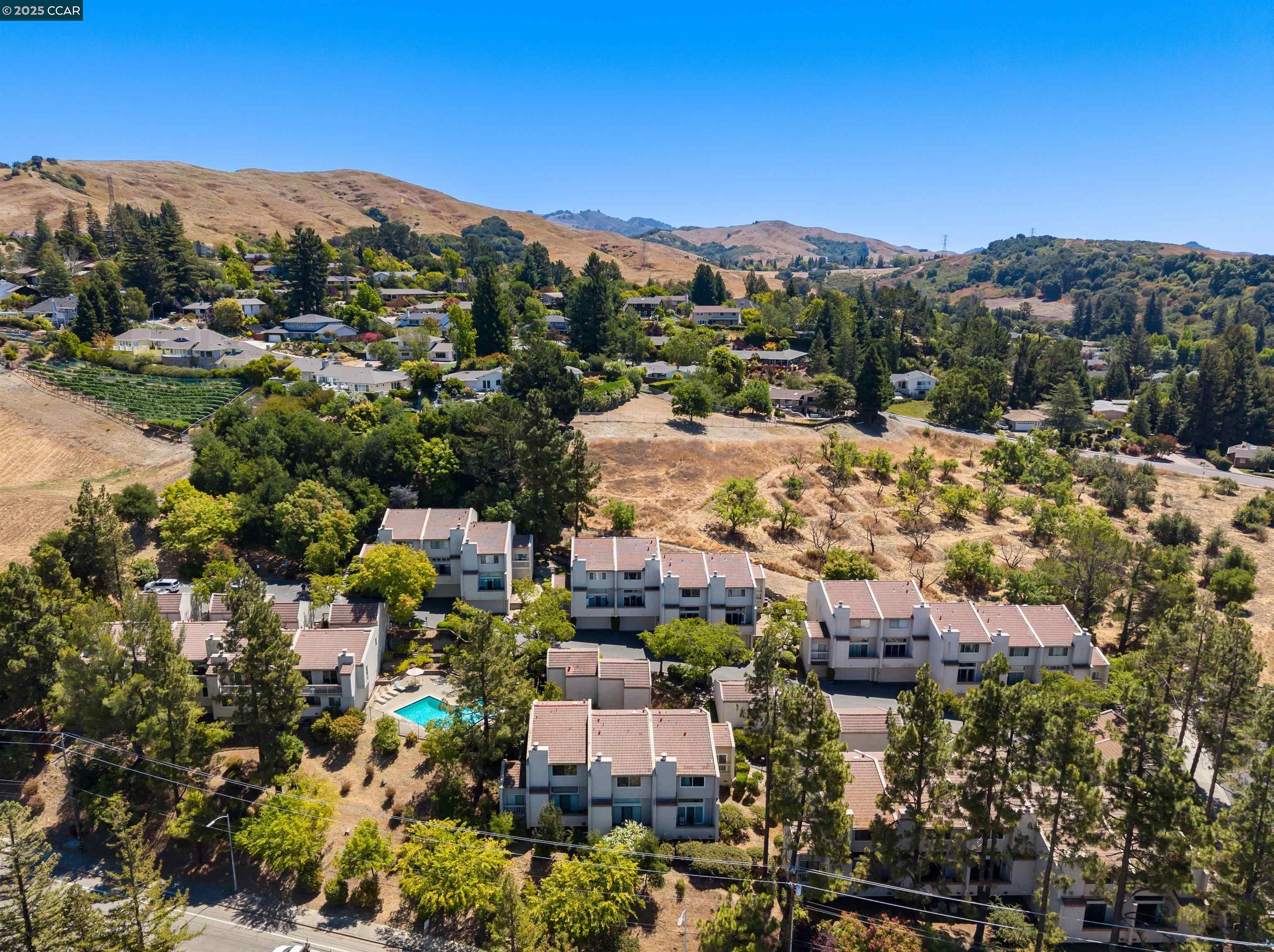 1541 Moraga way, Moraga, California 94556, 3 Bedrooms Bedrooms, 9 Rooms Rooms,2 BathroomsBathrooms,Residential,For Sale,1541 Moraga way,41106896