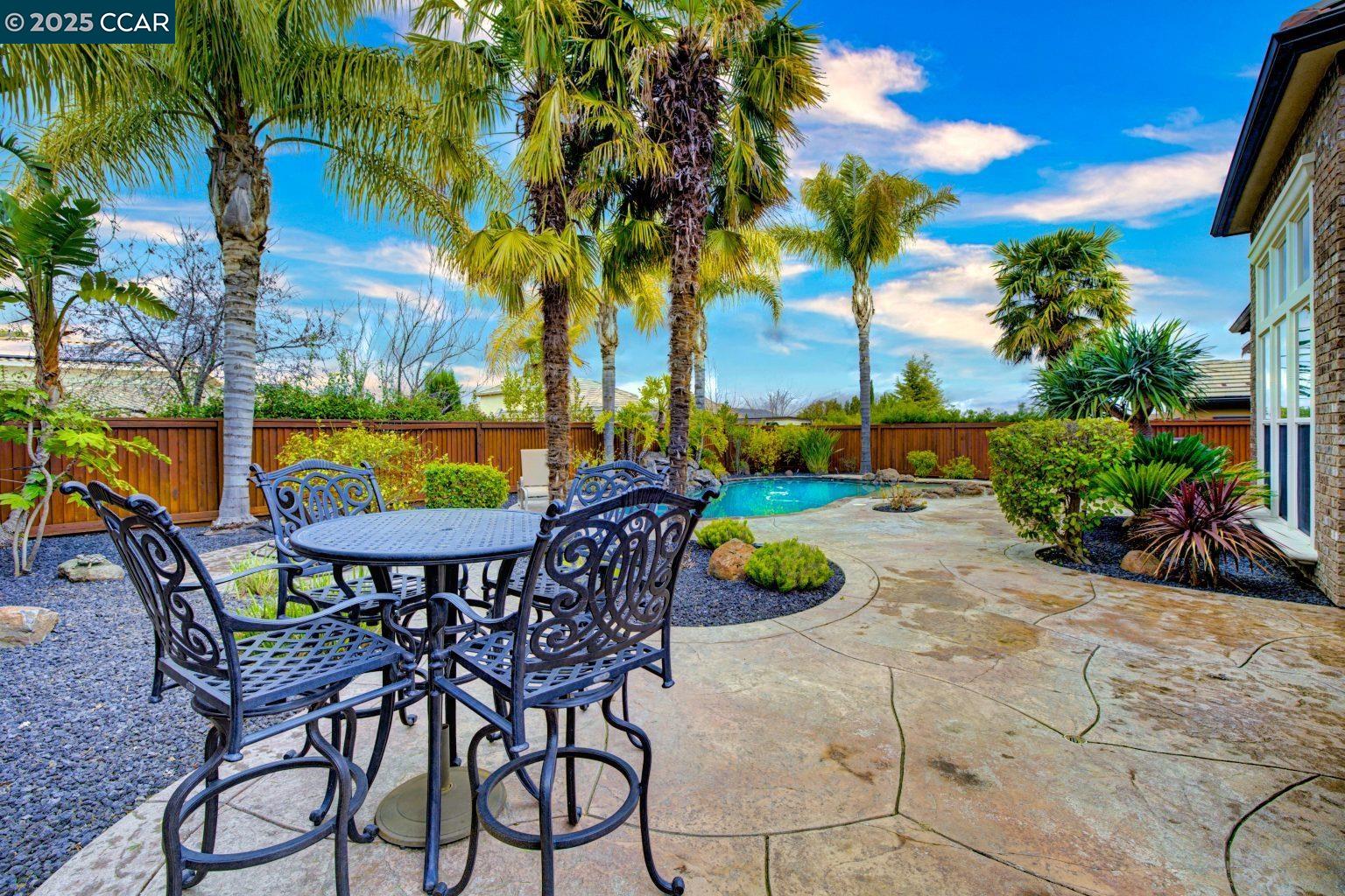1714 Saint Emilion Ln, Brentwood, California 94513, 2 Bedrooms Bedrooms, 6 Rooms Rooms,2 BathroomsBathrooms,Residential,For Sale,1714 Saint Emilion Ln,41106898