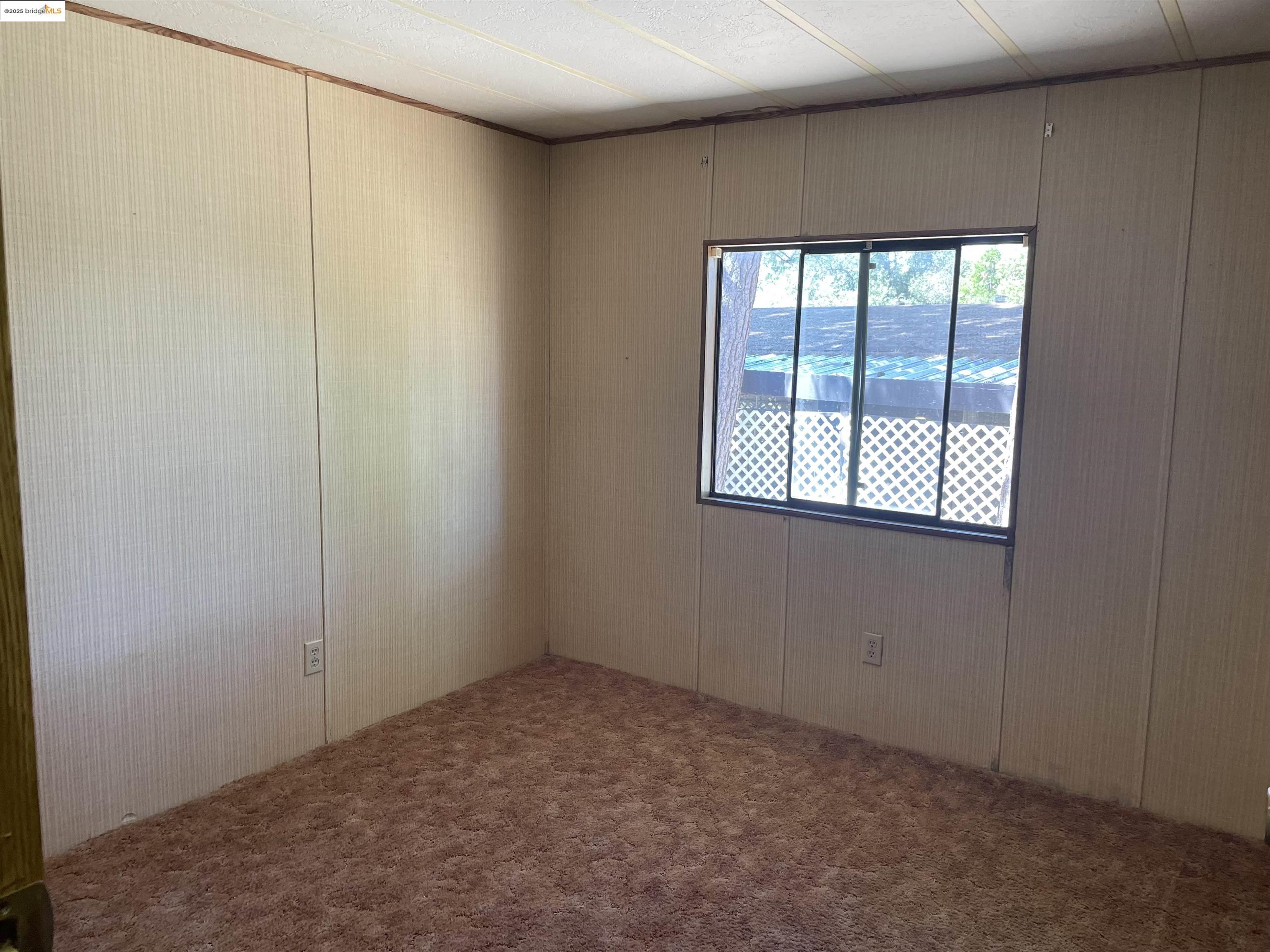 10956 Green St # 205, Columbia, California 95310, 2 Bedrooms Bedrooms, 4 Rooms Rooms,1 BathroomBathrooms,Manufactured In Park,For Sale,10956 Green St # 205,41106899