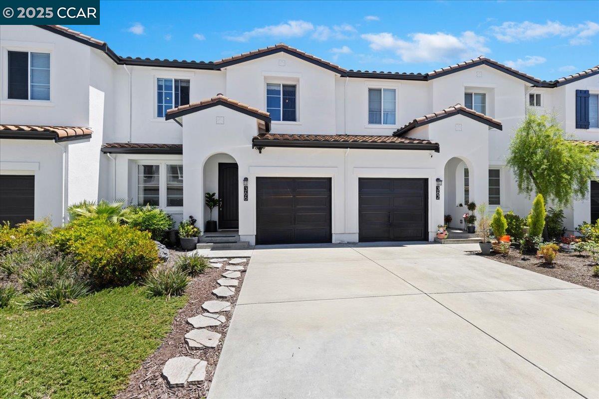 Photo #2: 41106900 Listing 