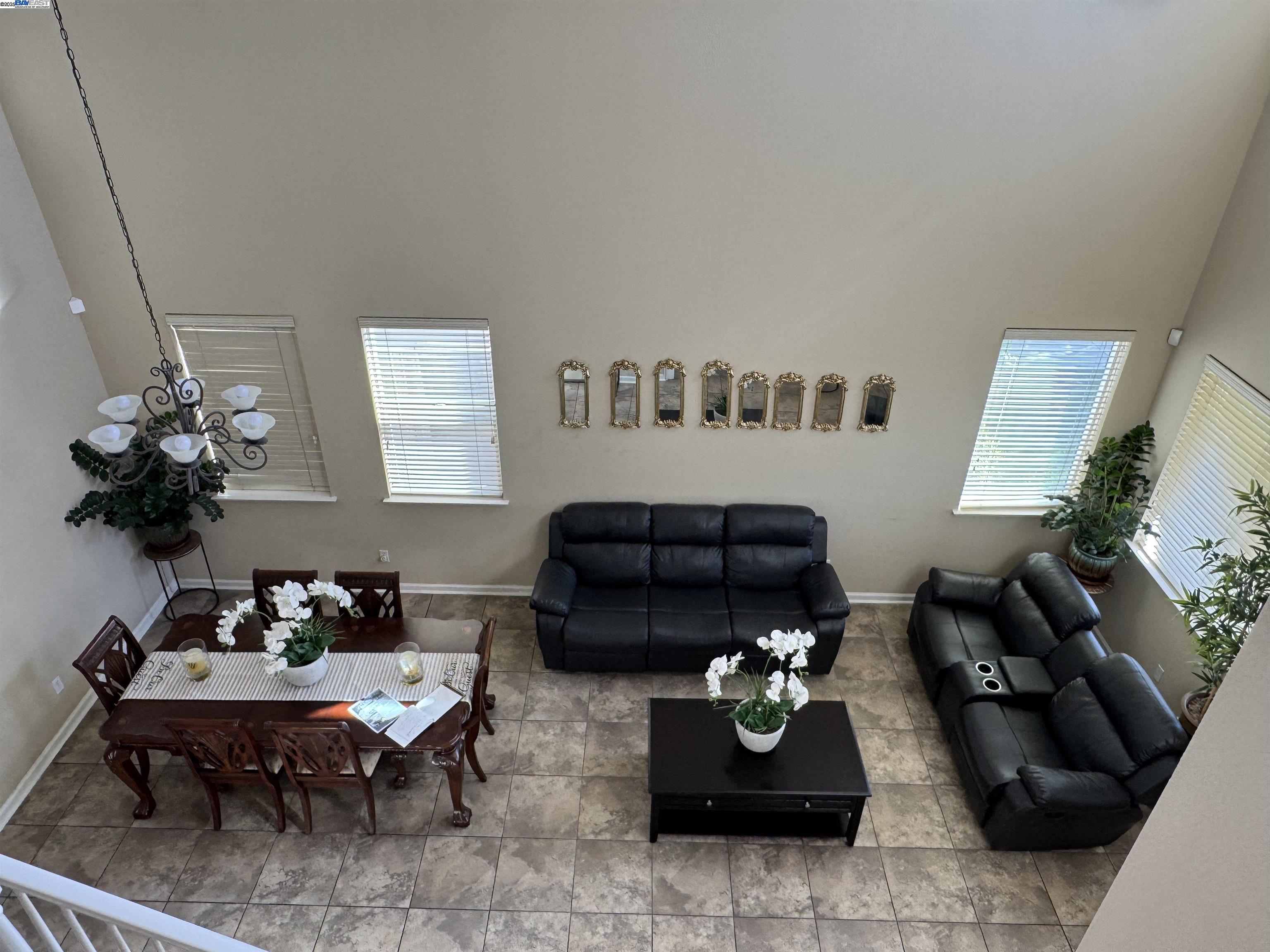 Detail Gallery Image 13 of 41 For 10342 Mono Ct, Stockton,  CA 95219-7118 - 4 Beds | 3 Baths