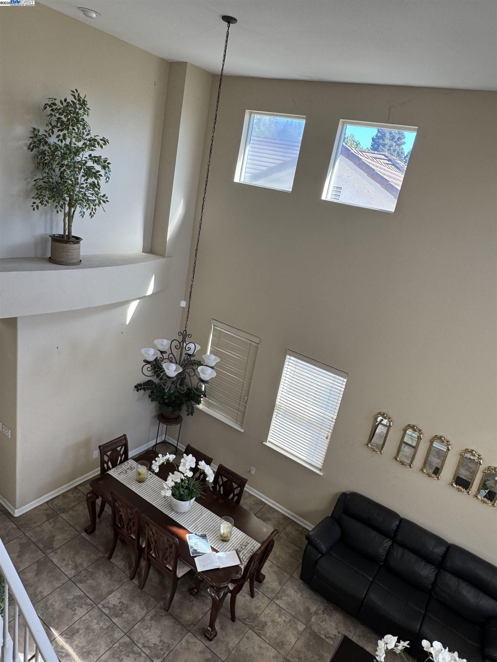 Detail Gallery Image 14 of 41 For 10342 Mono Ct, Stockton,  CA 95219-7118 - 4 Beds | 3 Baths
