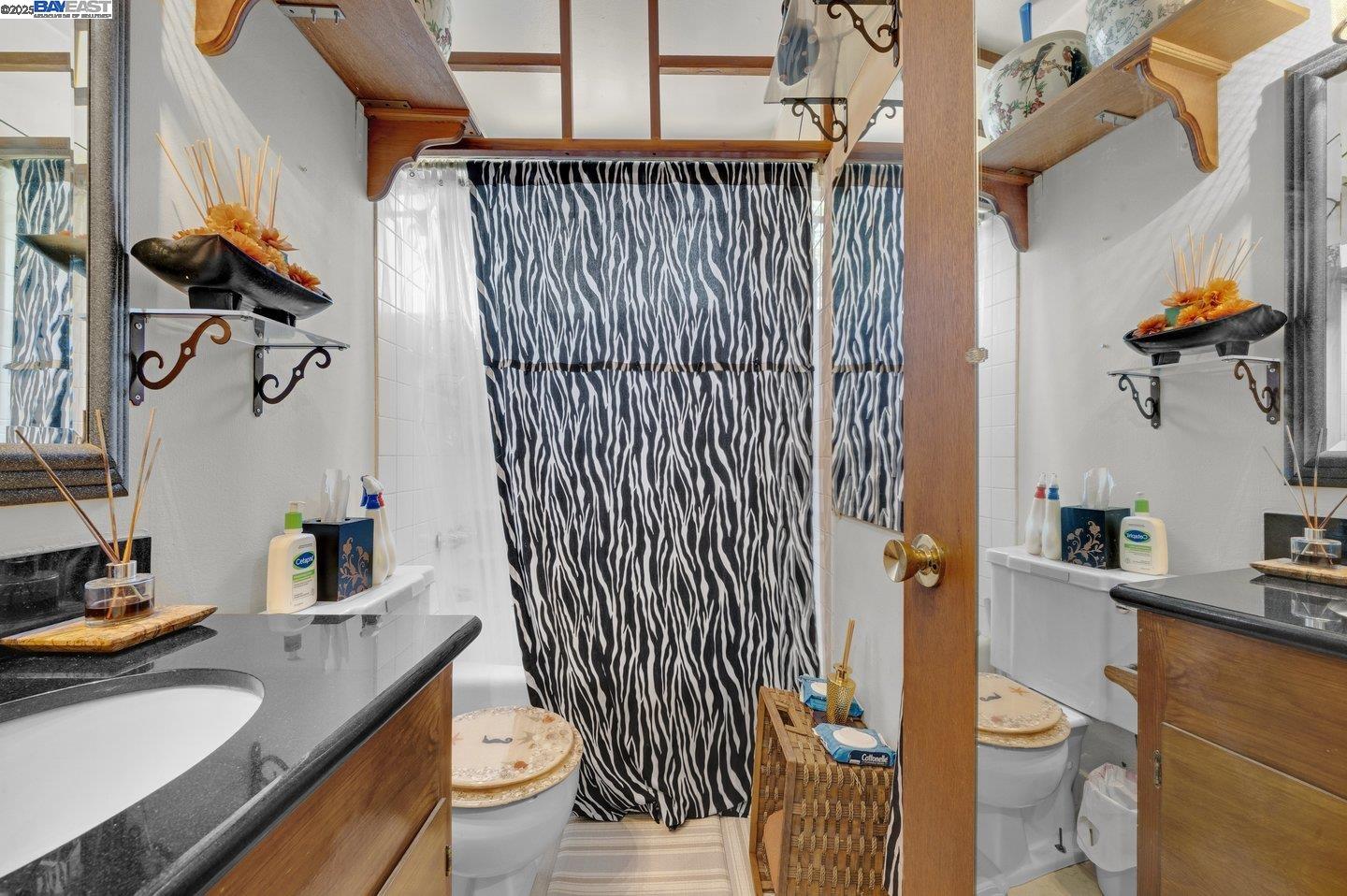 Detail Gallery Image 11 of 55 For 1738 7th St, Berkeley,  CA 94710 - – Beds | – Baths