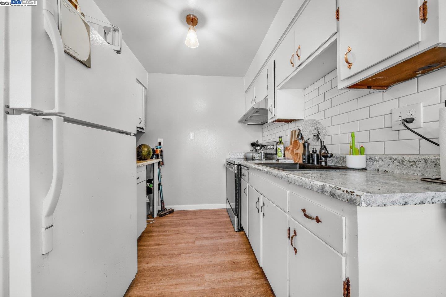 Detail Gallery Image 25 of 55 For 1738 7th St, Berkeley,  CA 94710 - – Beds | – Baths