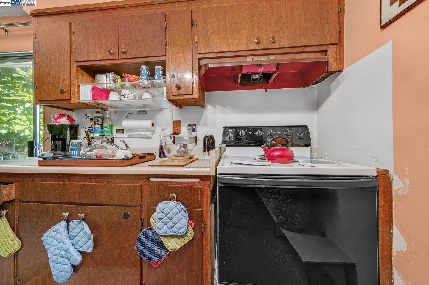 Detail Gallery Image 38 of 55 For 1738 7th St, Berkeley,  CA 94710 - – Beds | – Baths