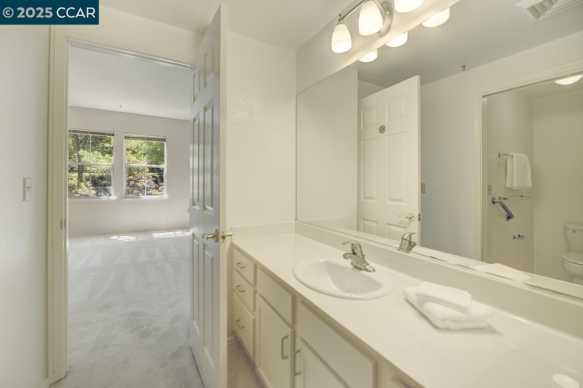 Photo #18: 41106911 Listing: Photo #18
