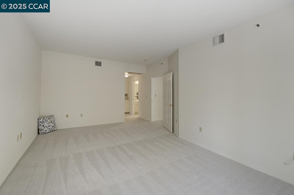 Photo #25: 41106911 Listing: Photo #25