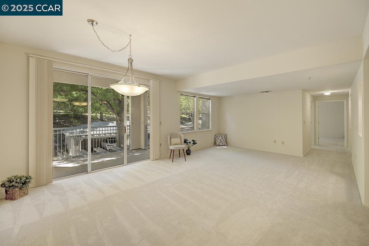 Photo #7: 41106911 Listing: Photo #7