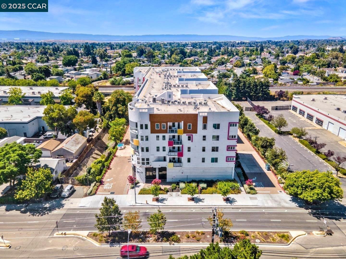 Detail Gallery Image 36 of 39 For 42111 Osgood Rd #401,  Fremont,  CA 94539 - 2 Beds | 2 Baths