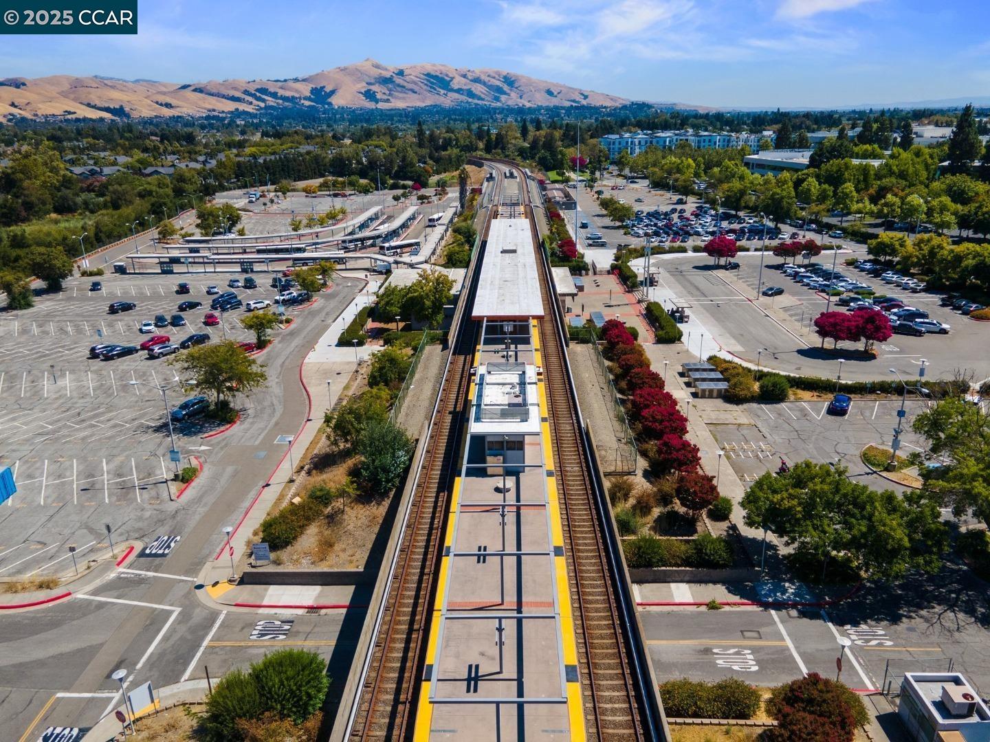 Detail Gallery Image 38 of 39 For 42111 Osgood Rd #401,  Fremont,  CA 94539 - 2 Beds | 2 Baths