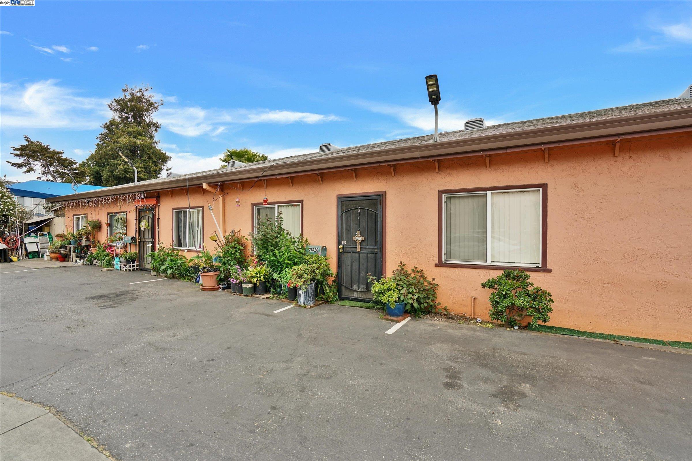 Detail Gallery Image 30 of 42 For 21806 Meekland Ave, Hayward,  CA 94541 - – Beds | – Baths