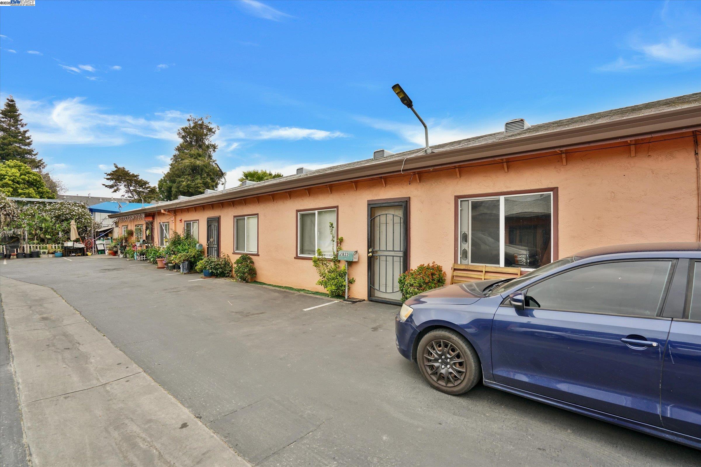 Detail Gallery Image 32 of 42 For 21806 Meekland Ave, Hayward,  CA 94541 - – Beds | – Baths