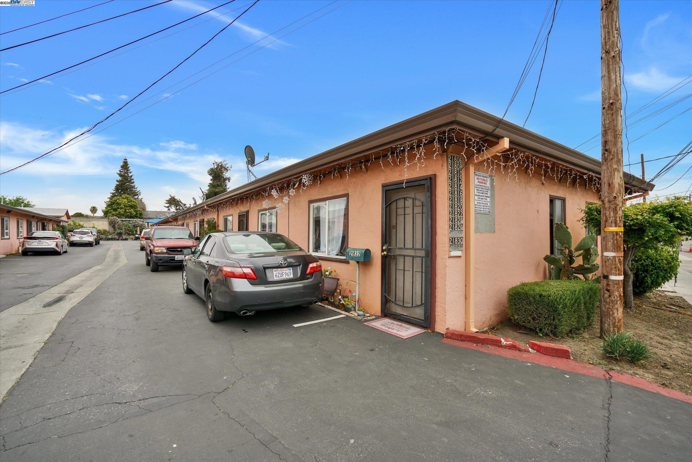Detail Gallery Image 40 of 42 For 21806 Meekland Ave, Hayward,  CA 94541 - – Beds | – Baths