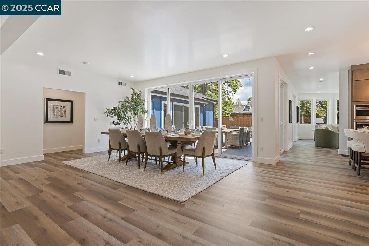 Detail Gallery Image 11 of 59 For 158 Pulido Rd, Danville,  CA 94526 - 4 Beds | 3/1 Baths