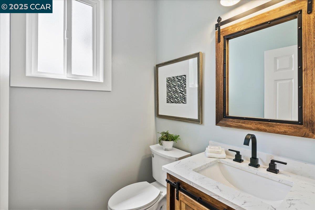 Detail Gallery Image 25 of 59 For 158 Pulido Rd, Danville,  CA 94526 - 4 Beds | 3/1 Baths