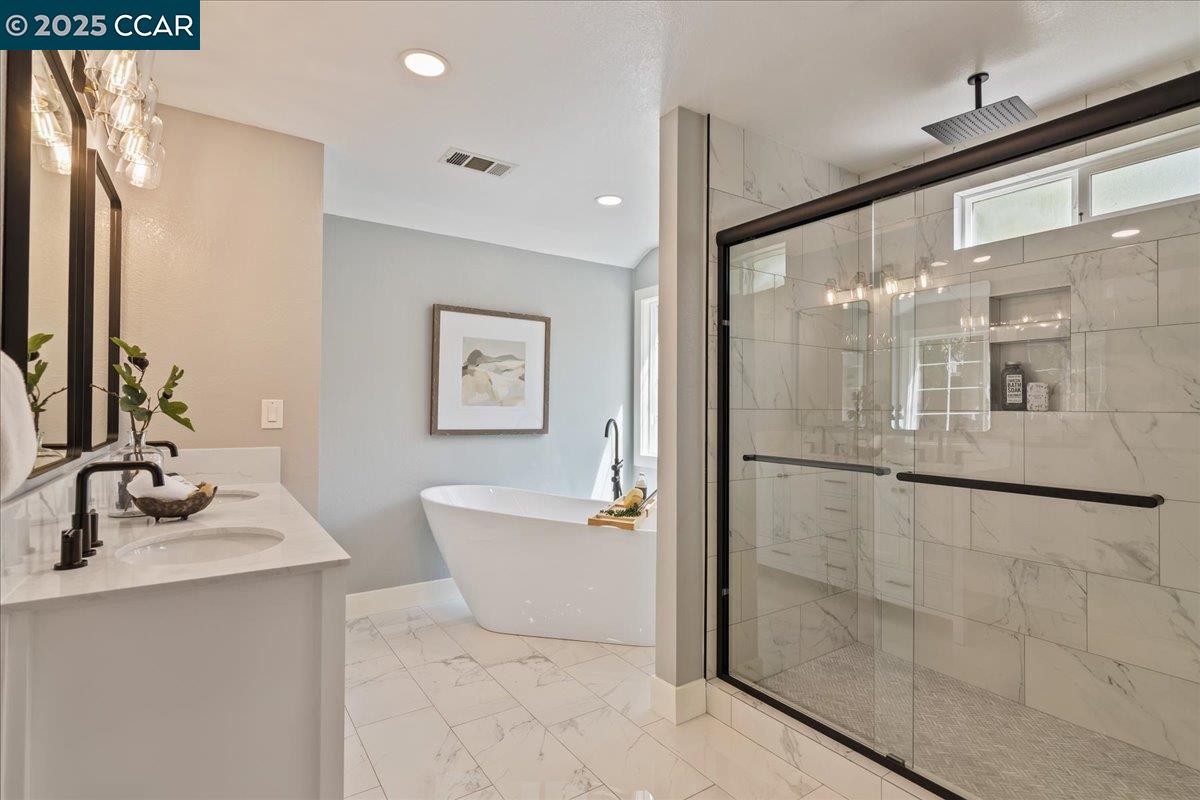 Detail Gallery Image 31 of 59 For 158 Pulido Rd, Danville,  CA 94526 - 4 Beds | 3/1 Baths