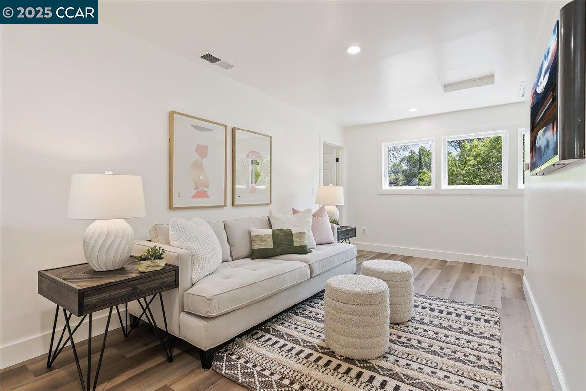 Detail Gallery Image 40 of 59 For 158 Pulido Rd, Danville,  CA 94526 - 4 Beds | 3/1 Baths