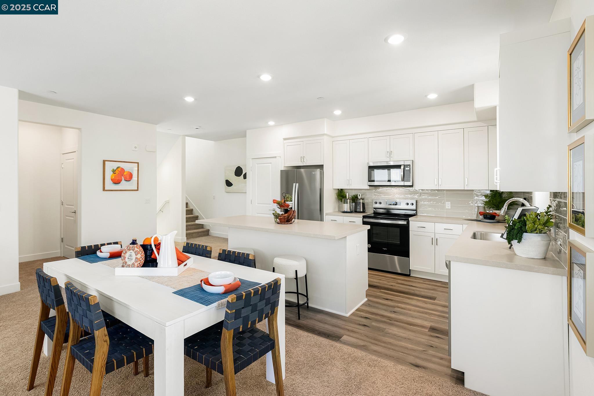 Photo #4: 41106927 Listing: Photo #4