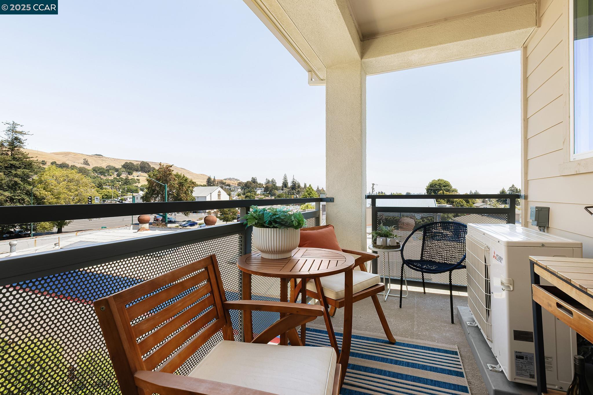 Photo #6: 41106927 Listing 