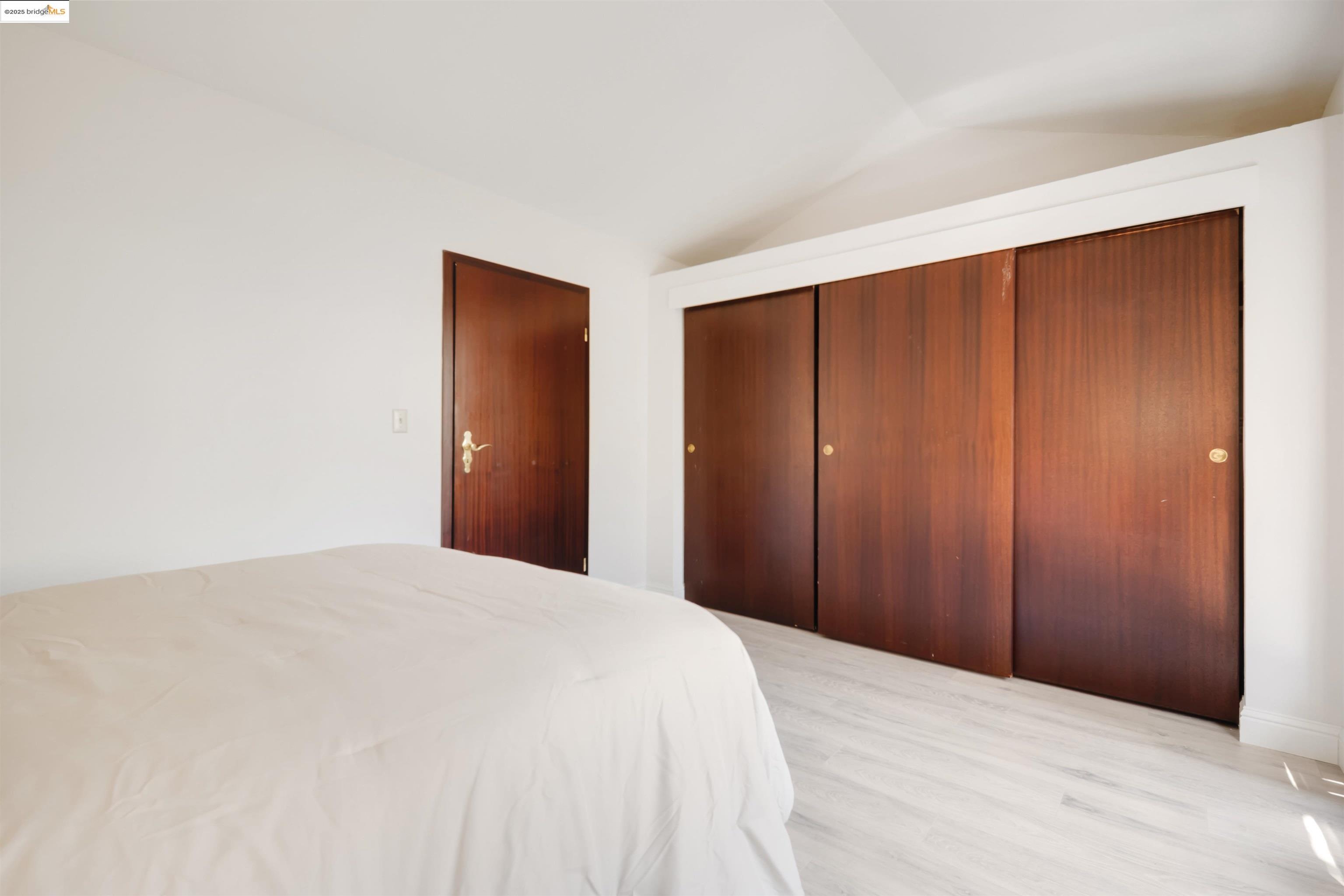 Photo #15: 41106929 Listing: Photo #15