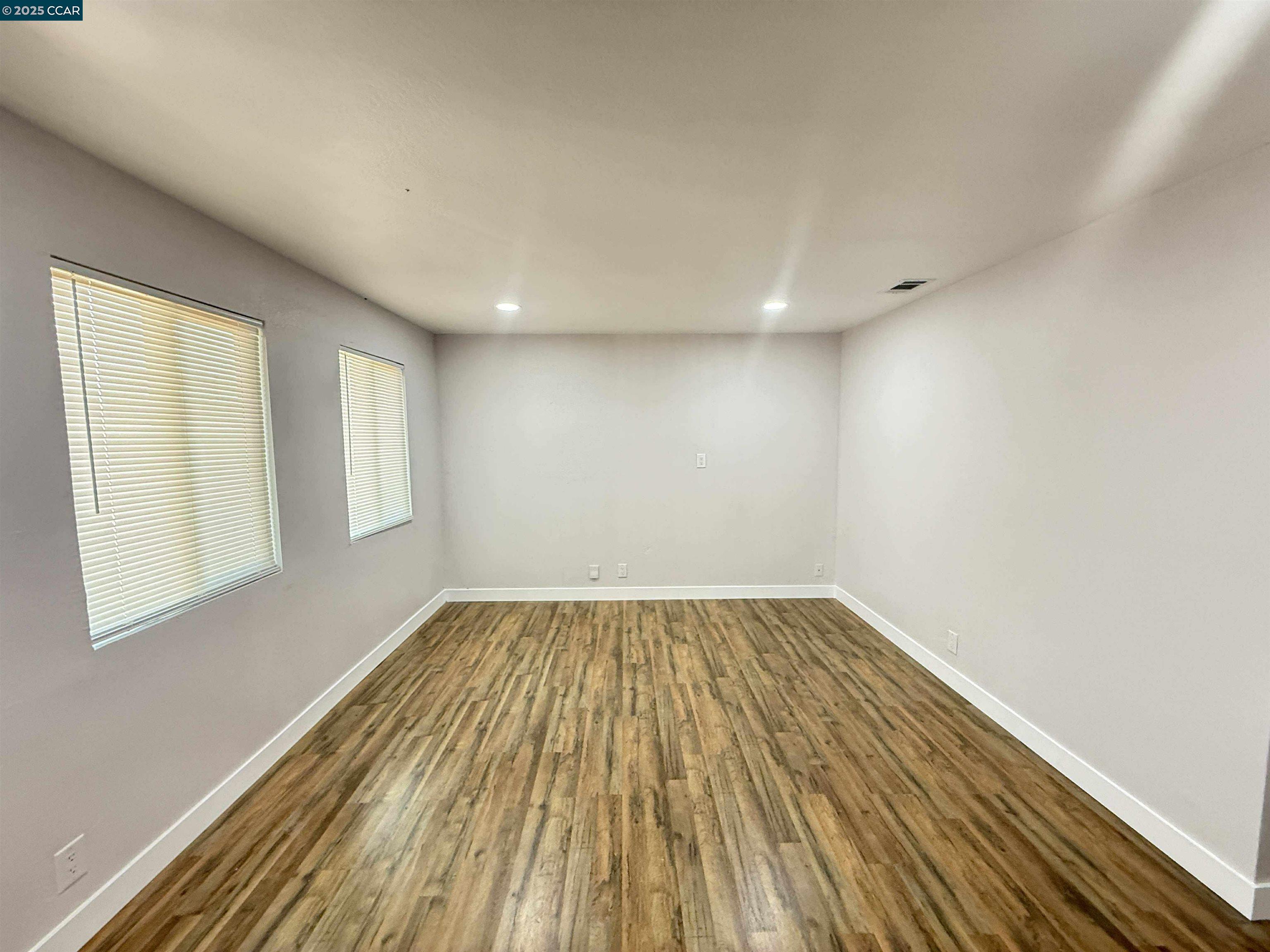 Detail Gallery Image 14 of 20 For 5832 San Ardo Way, North Highlands,  CA 95660 - 4 Beds | 2 Baths