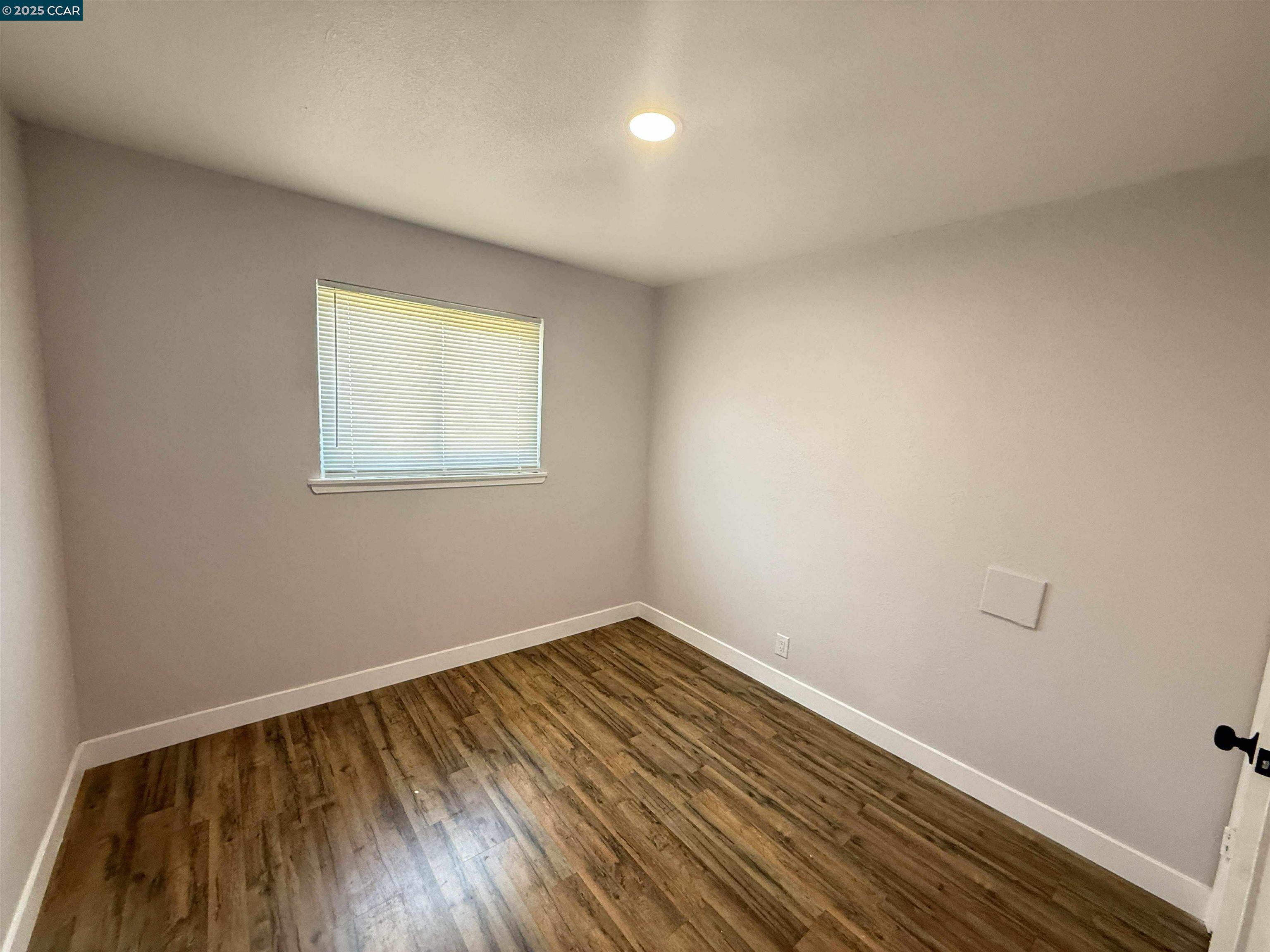 Detail Gallery Image 9 of 20 For 5832 San Ardo Way, North Highlands,  CA 95660 - 4 Beds | 2 Baths