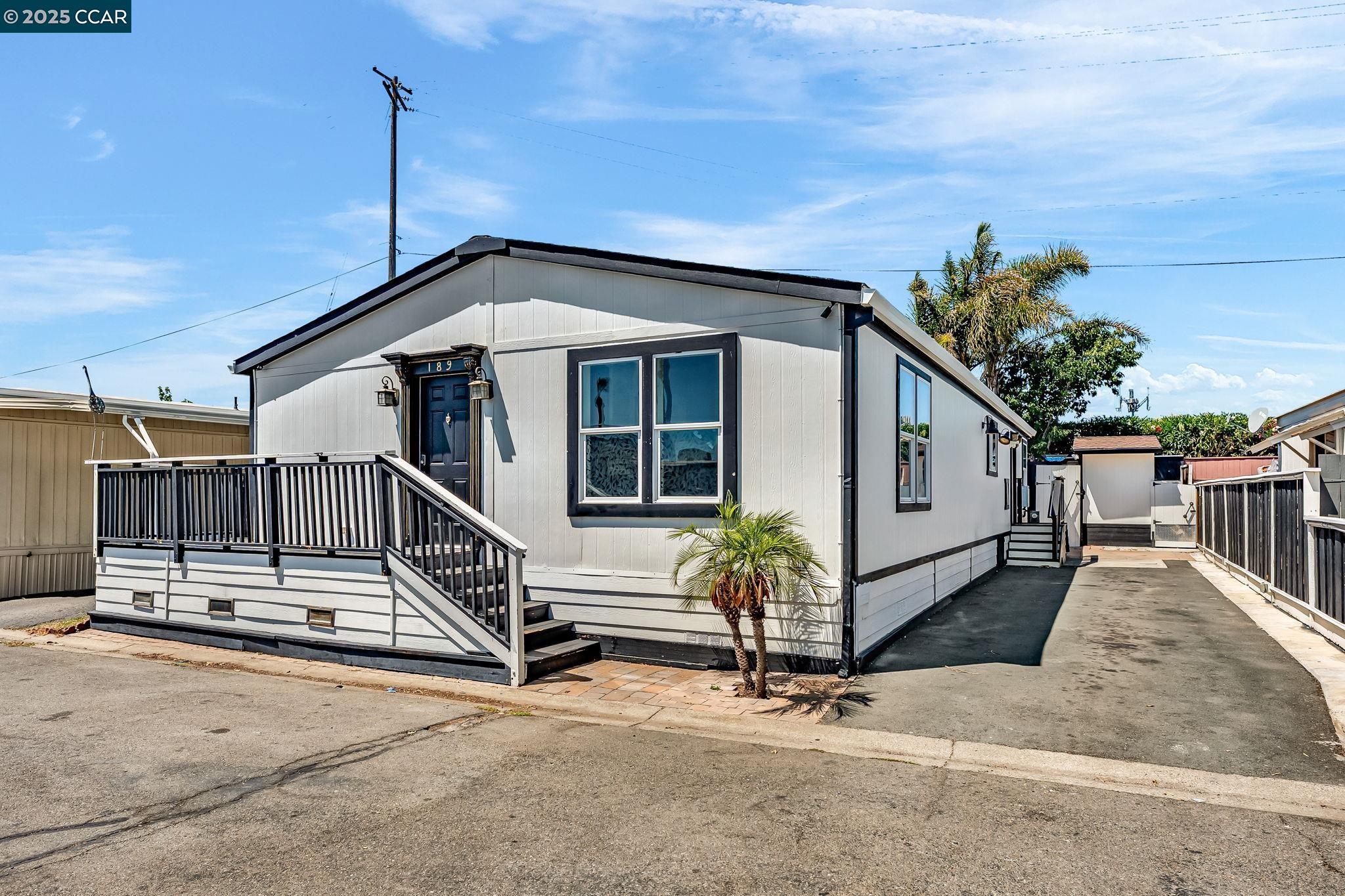 Detail Gallery Image 2 of 60 For 189 Suez Dr, Pacheco,  CA 94553 - 3 Beds | 2 Baths