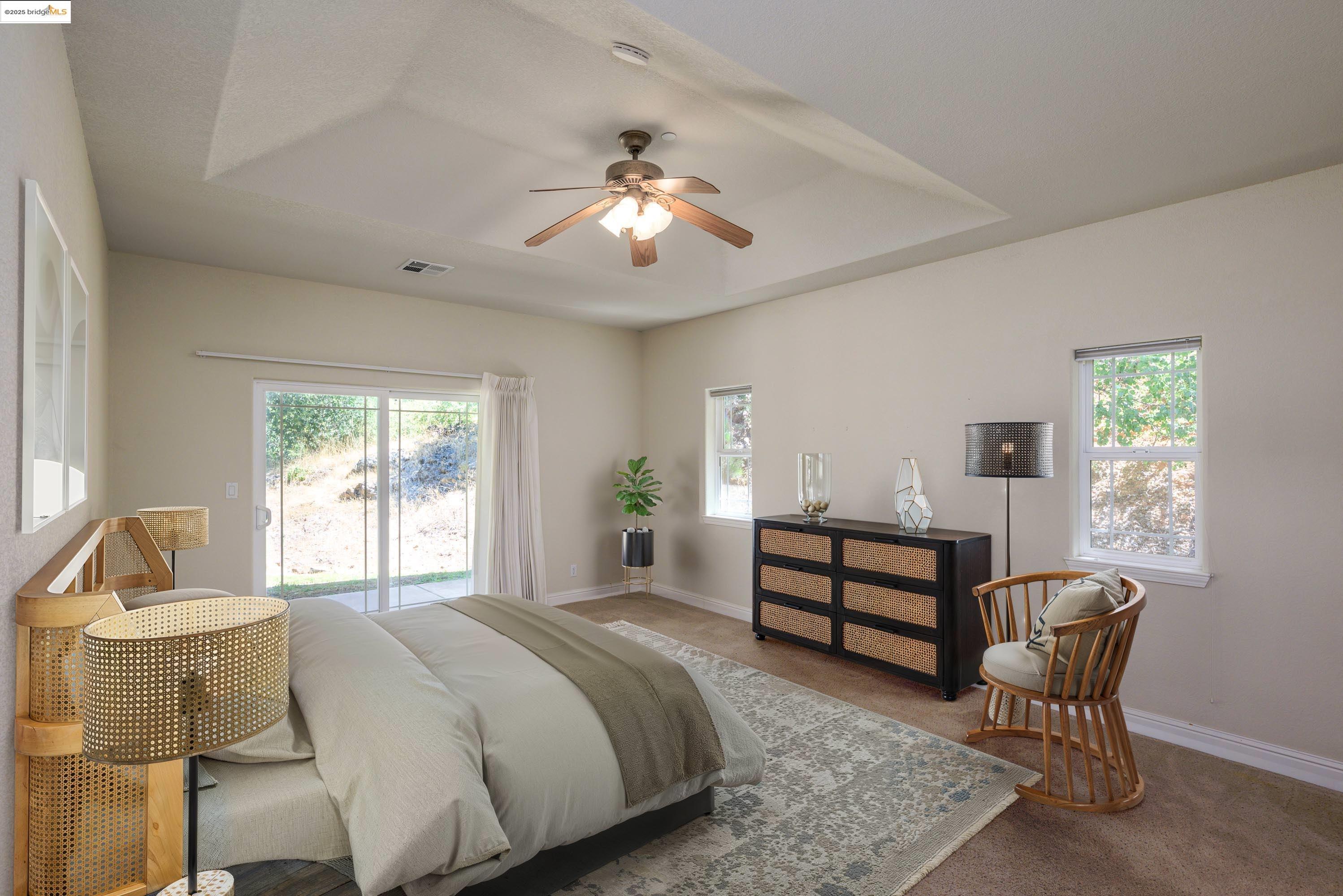 Detail Gallery Image 12 of 29 For 20245 N Tuolumne Rd, Tuolumne,  CA 95379 - 3 Beds | 3 Baths