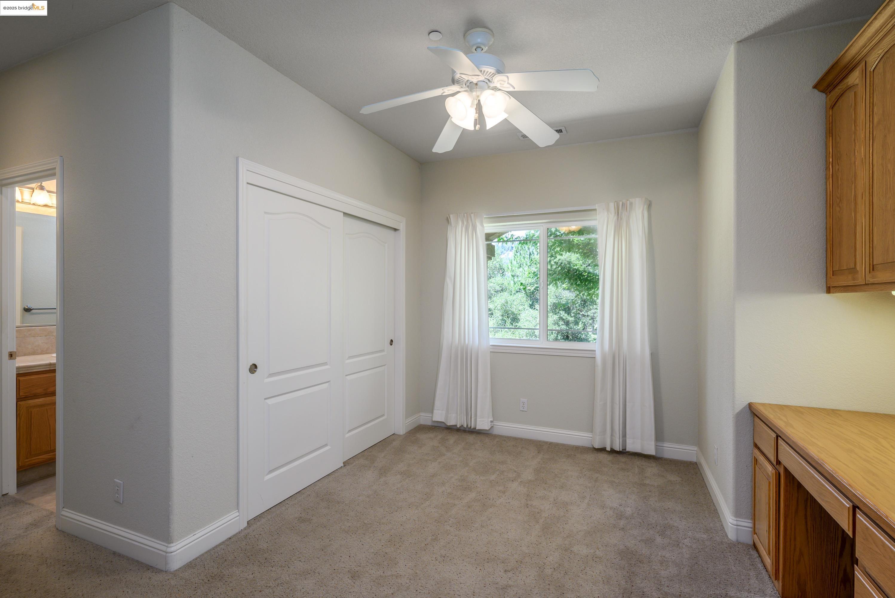 Detail Gallery Image 18 of 25 For 20245 N Tuolumne Rd, Tuolumne,  CA 95379 - 3 Beds | 3 Baths
