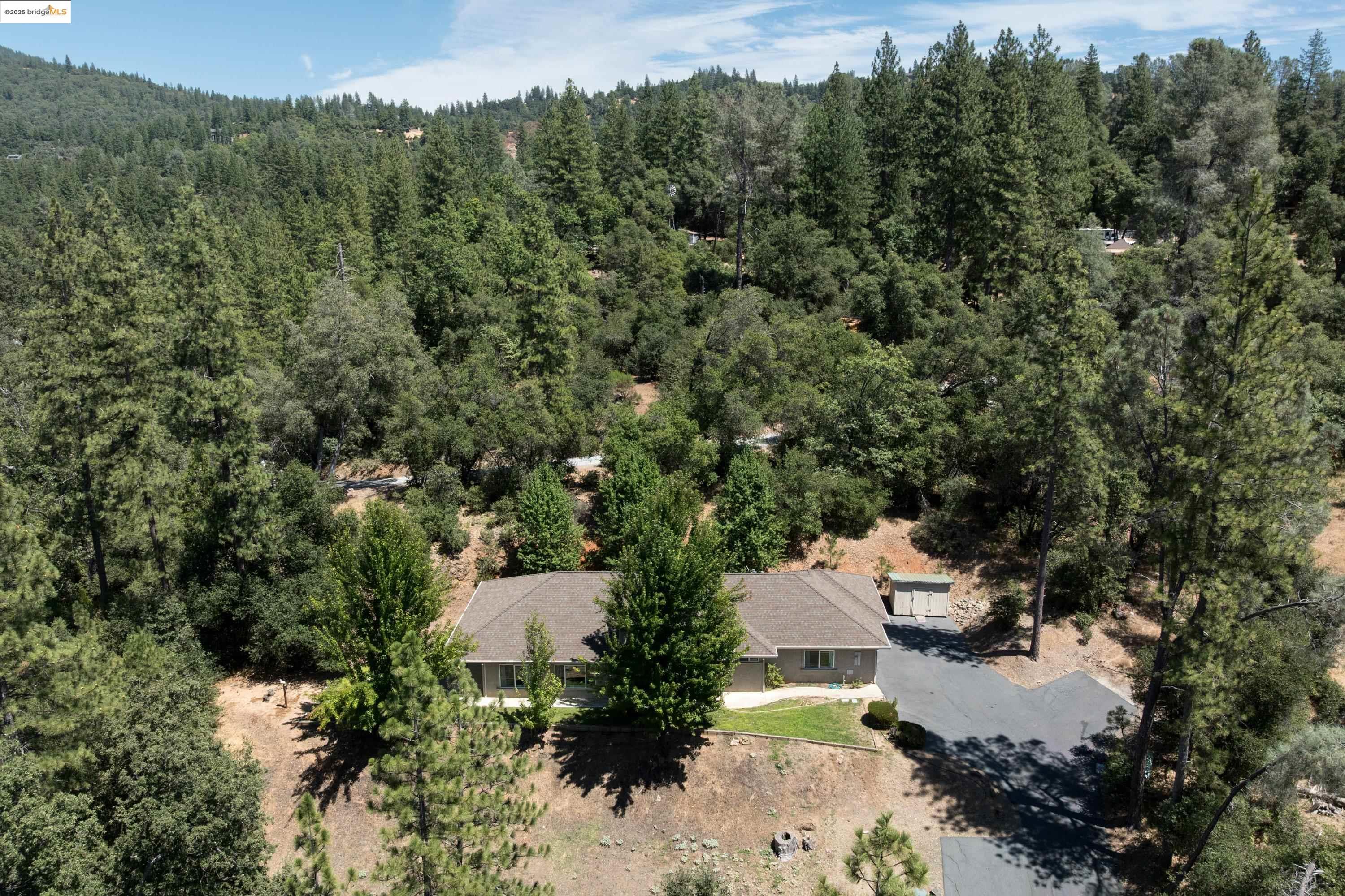 Detail Gallery Image 24 of 25 For 20245 N Tuolumne Rd, Tuolumne,  CA 95379 - 3 Beds | 3 Baths