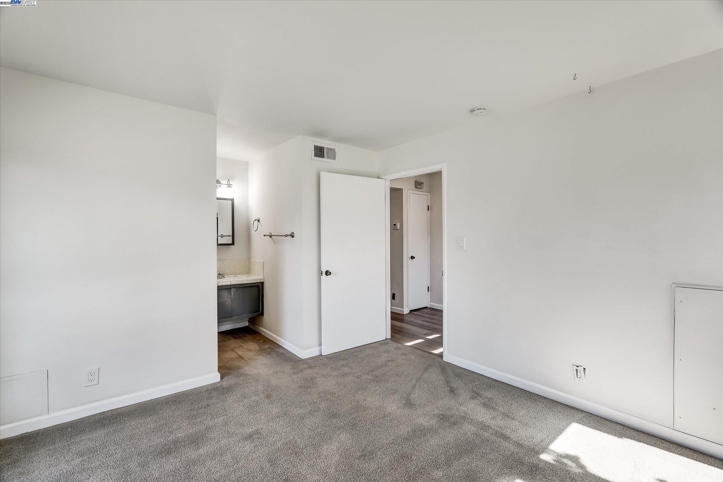 Photo #19: 41106944 Listing: Photo #19