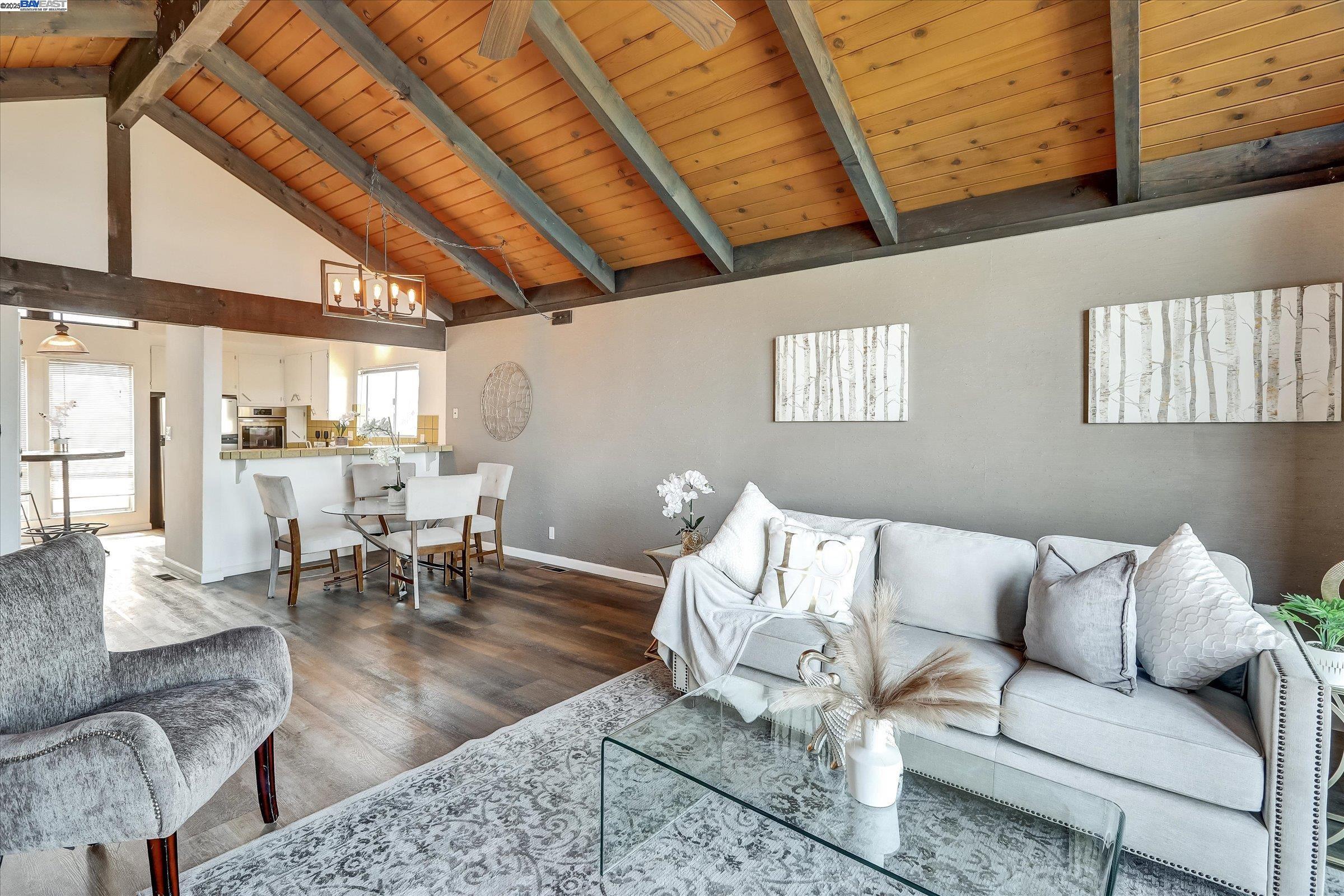 Photo #5: 41106944 Listing 