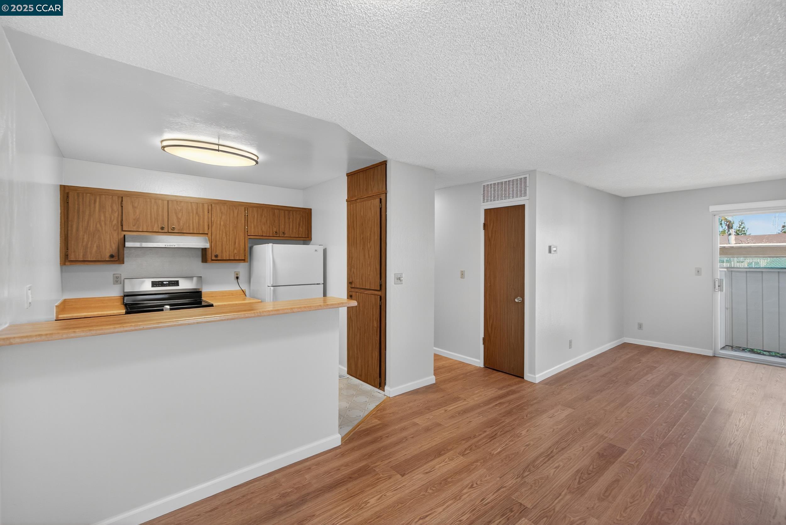 Photo #6: 41106945 Listing 