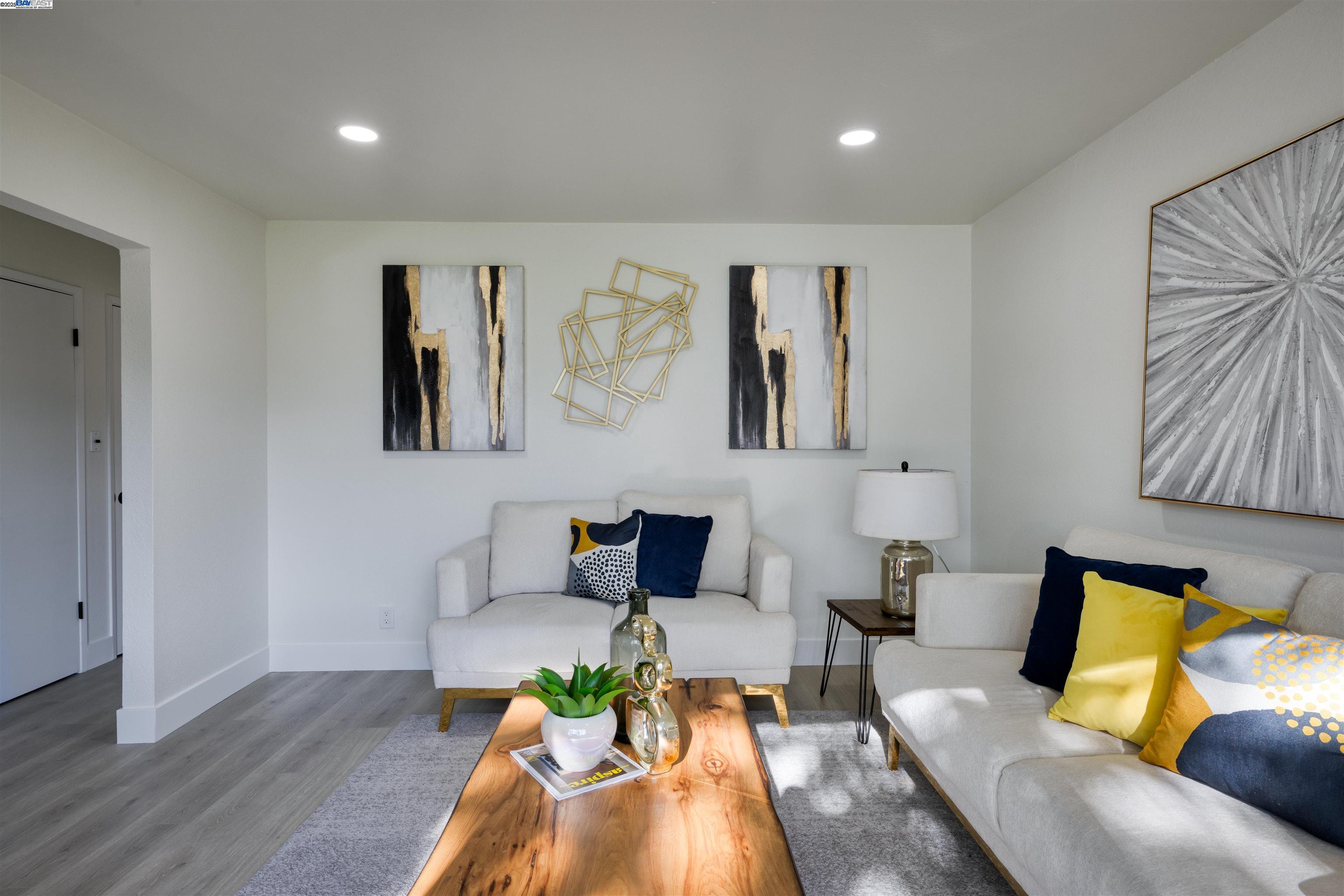Detail Gallery Image 12 of 38 For 3616 Glacier Ct, Pleasanton,  CA 94588 - 3 Beds | 2 Baths
