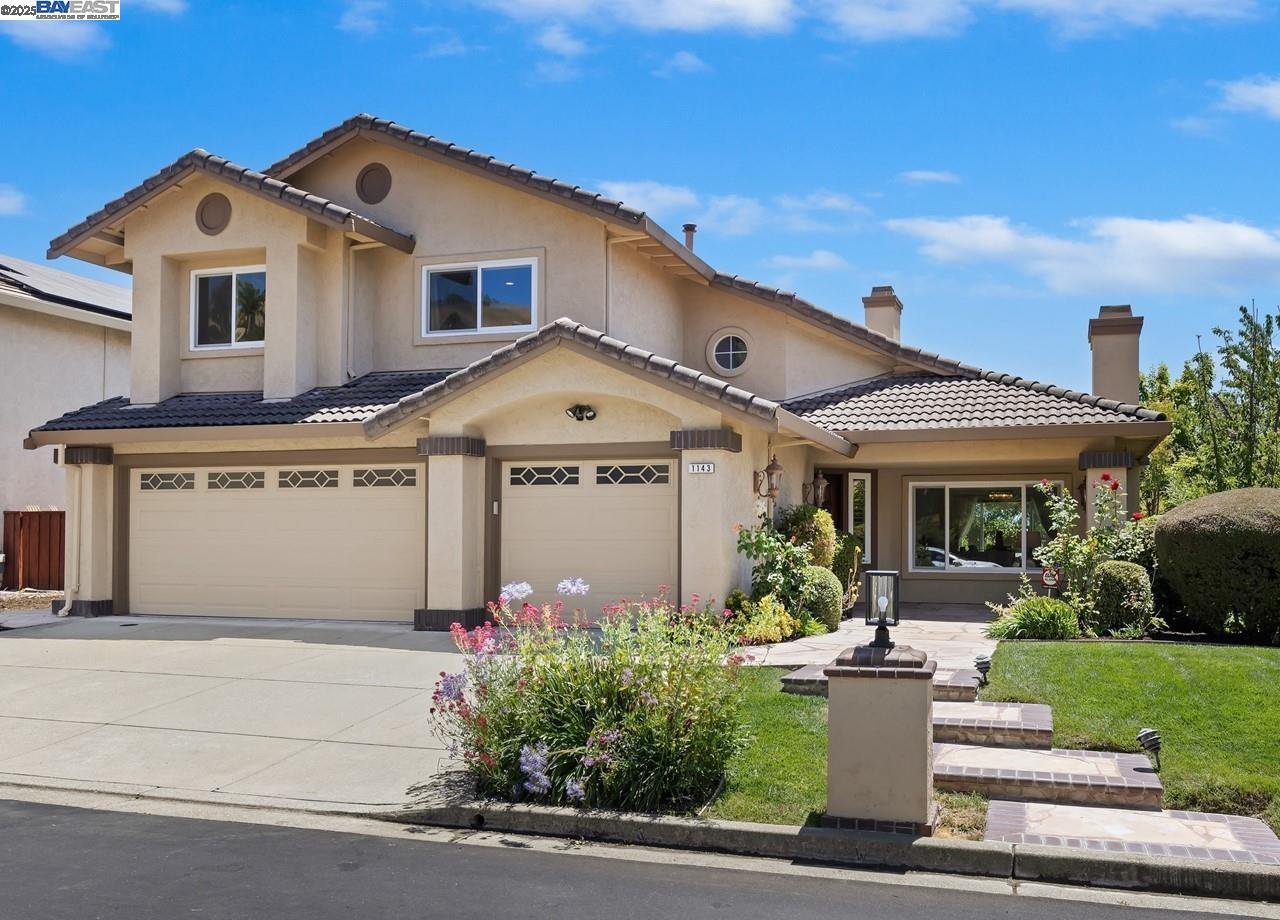 Detail Gallery Image 2 of 59 For 1143 Cheshire Cir, Danville,  CA 94506 - 4 Beds | 3 Baths