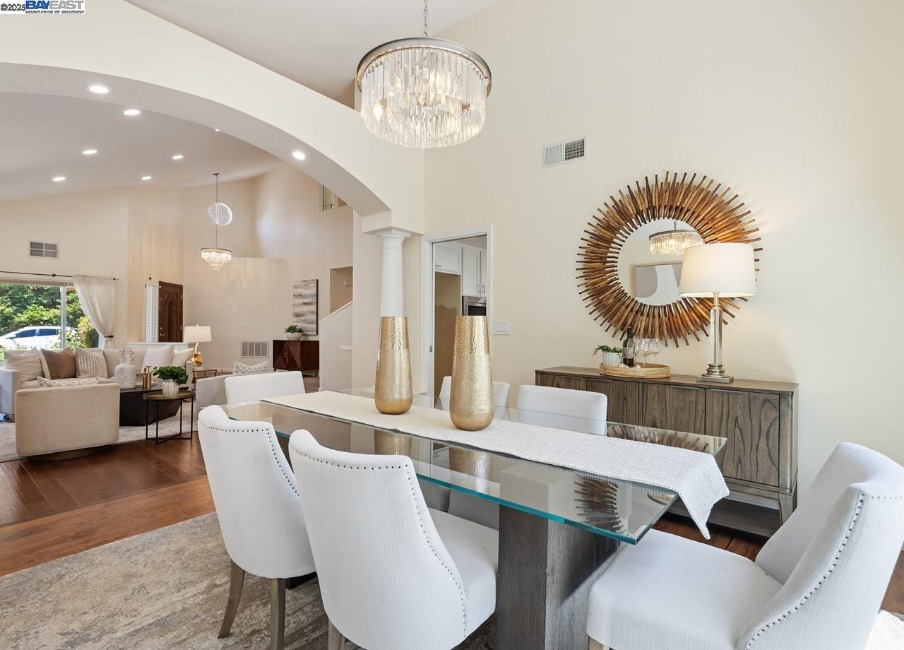 Detail Gallery Image 13 of 59 For 1143 Cheshire Cir, Danville,  CA 94506 - 4 Beds | 3 Baths