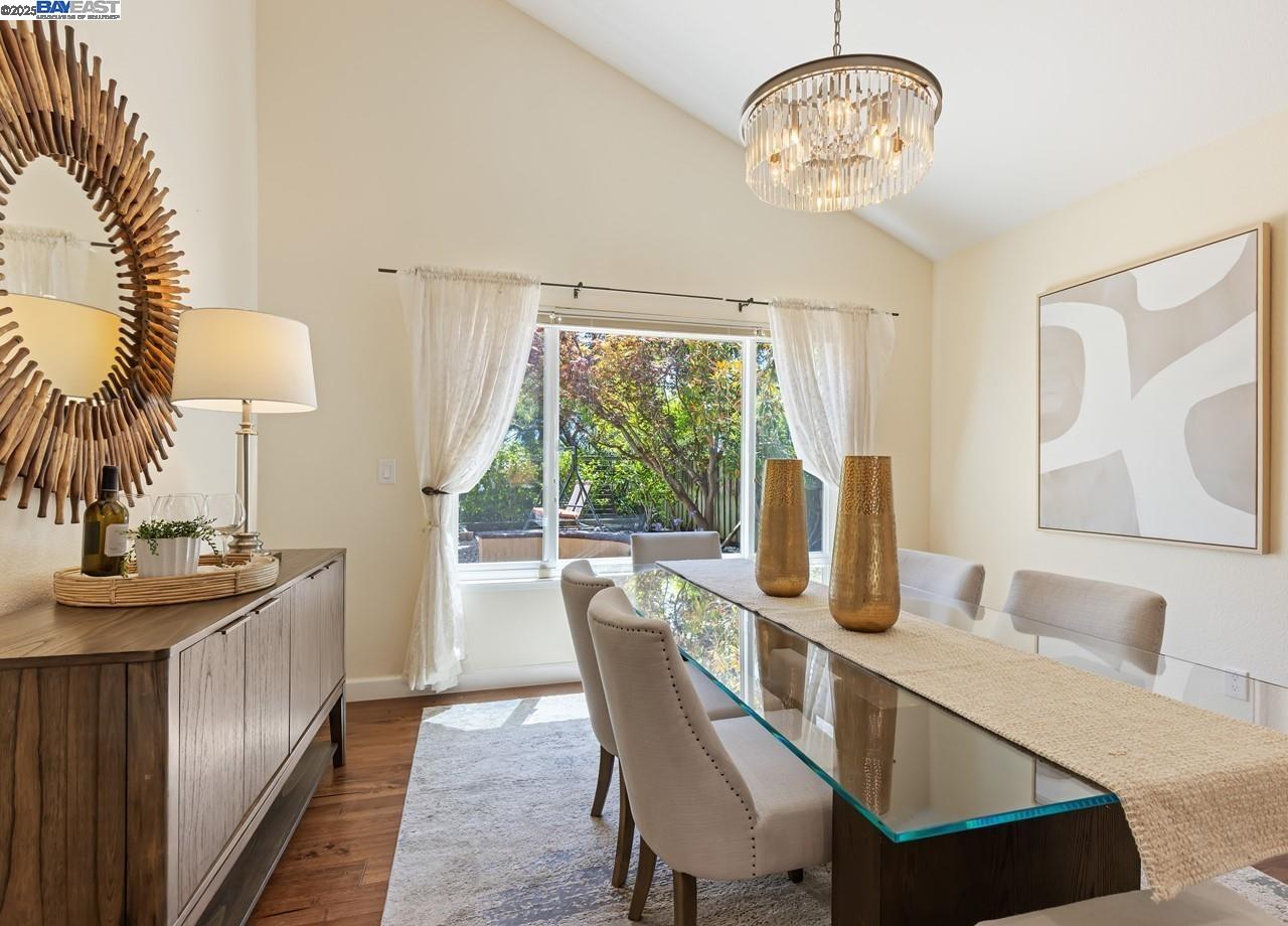 Detail Gallery Image 14 of 59 For 1143 Cheshire Cir, Danville,  CA 94506 - 4 Beds | 3 Baths