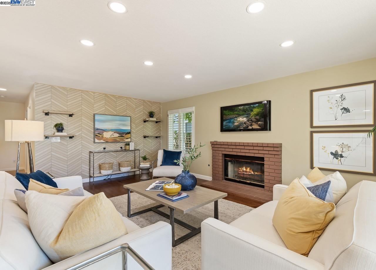 Detail Gallery Image 20 of 59 For 1143 Cheshire Cir, Danville,  CA 94506 - 4 Beds | 3 Baths