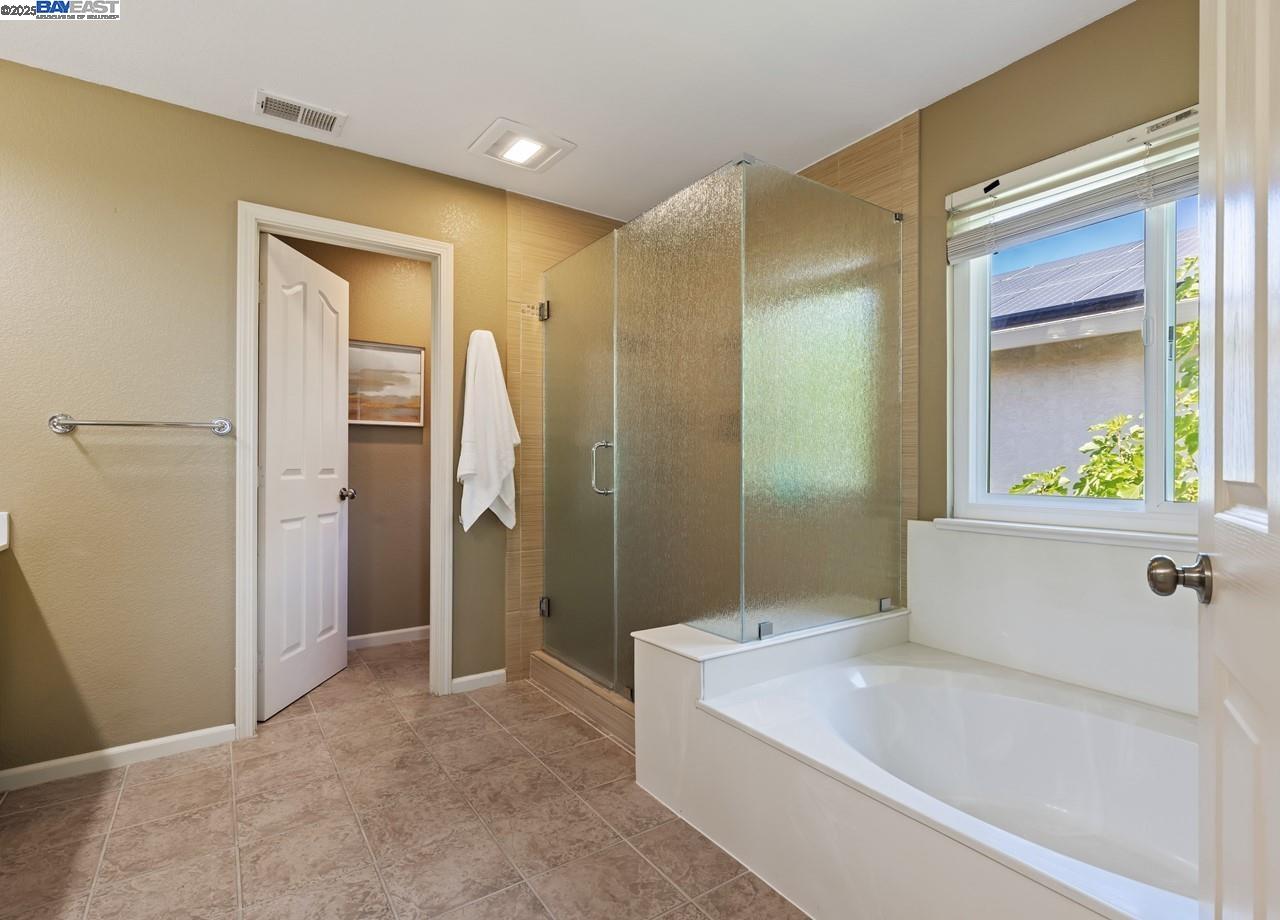 Detail Gallery Image 41 of 59 For 1143 Cheshire Cir, Danville,  CA 94506 - 4 Beds | 3 Baths