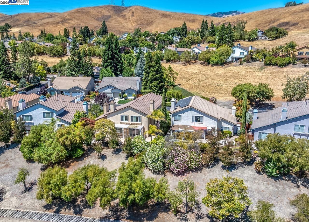 Detail Gallery Image 52 of 59 For 1143 Cheshire Cir, Danville,  CA 94506 - 4 Beds | 3 Baths
