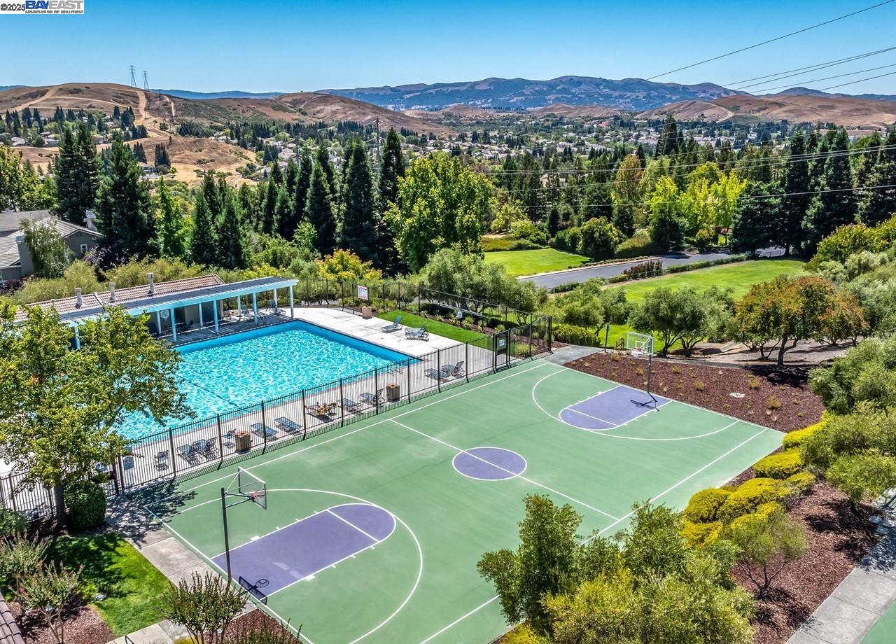 Detail Gallery Image 56 of 59 For 1143 Cheshire Cir, Danville,  CA 94506 - 4 Beds | 3 Baths