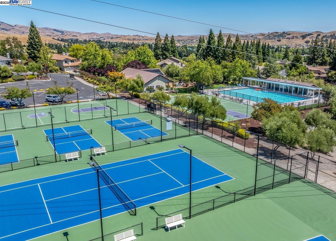 Detail Gallery Image 59 of 59 For 1143 Cheshire Cir, Danville,  CA 94506 - 4 Beds | 3 Baths