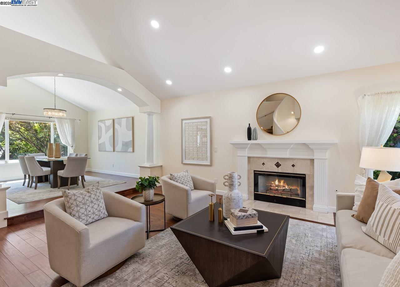 Detail Gallery Image 8 of 59 For 1143 Cheshire Cir, Danville,  CA 94506 - 4 Beds | 3 Baths