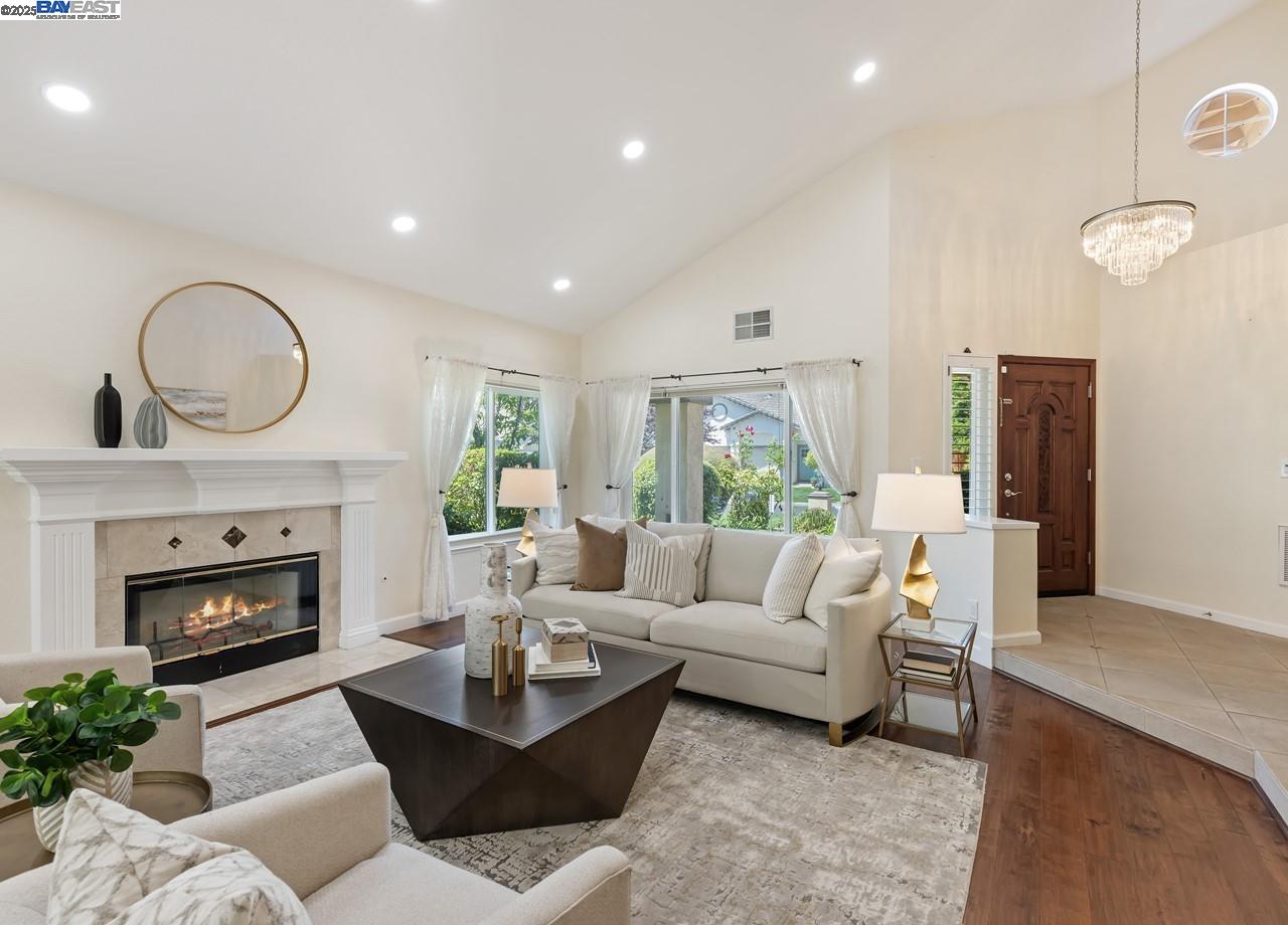 Detail Gallery Image 9 of 59 For 1143 Cheshire Cir, Danville,  CA 94506 - 4 Beds | 3 Baths